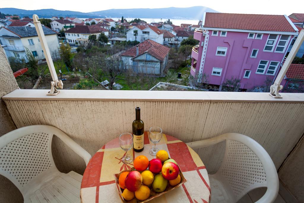 Apartments Marko ティヴァト 部屋 写真
