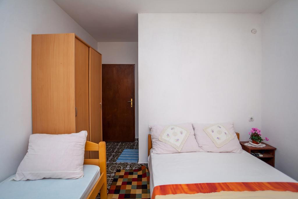 Apartments Marko ティヴァト エクステリア 写真