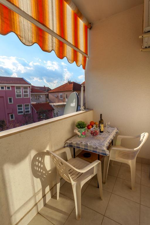 Apartments Marko ティヴァト 部屋 写真